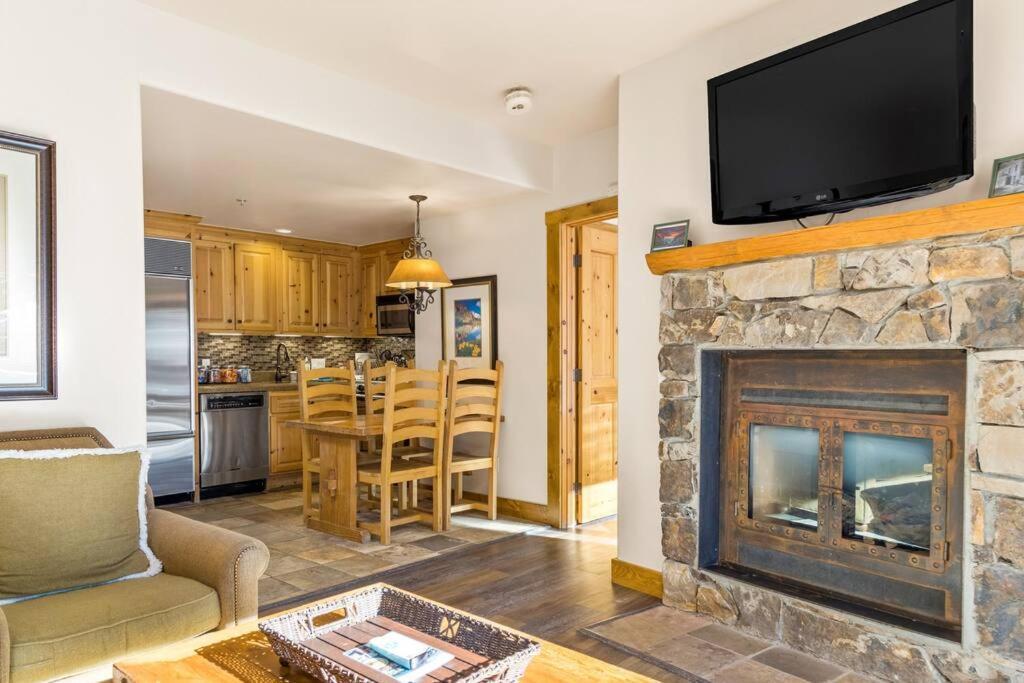 Blue Collar Boutique: Affordable Adventure Telluride Exterior foto