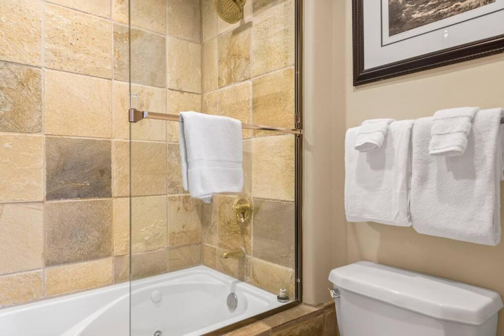 Blue Collar Boutique: Affordable Adventure Telluride Exterior foto